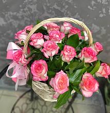 Цветочная композиция из Розы в корзине в Кошерово