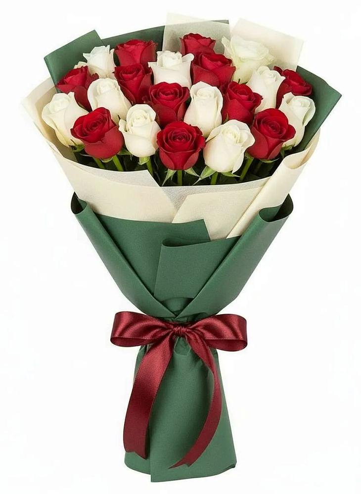 Букет Микс из красных и белых роз в Кошерово