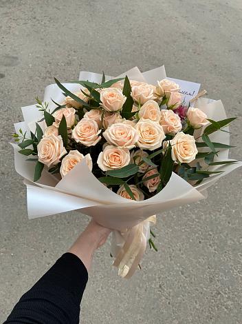 Букет Кремовые розы Латте в Кошерово