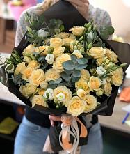 Букет цветов из:  Розы и Лизиантусы в Кошерово