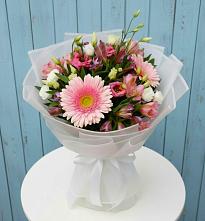 Букет цветов из:  Герберы, Альстромерии и Лизиантусы в Кошерово