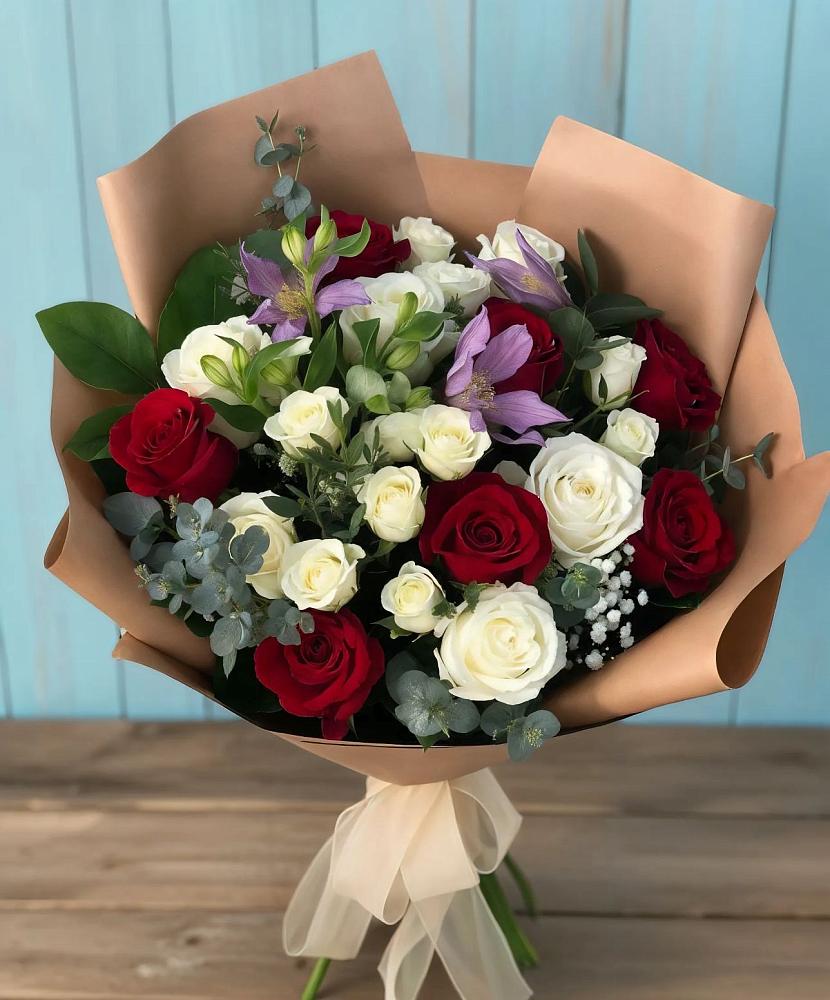 Букет цветов из: Розы и Альстромерии в Кошерово