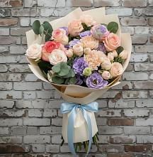 Букет цветов из:  Розы, Лизиантусы и Гвоздики #REPLACE_PRED# Кошерово